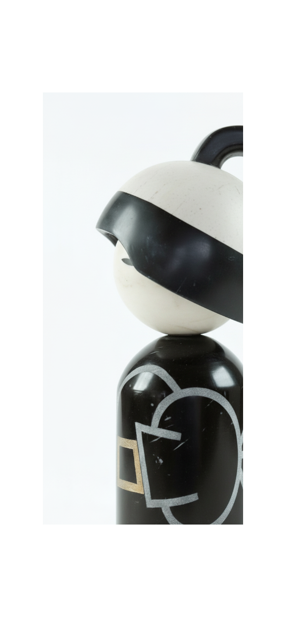 Dettaglio laterale - kokeshi nera